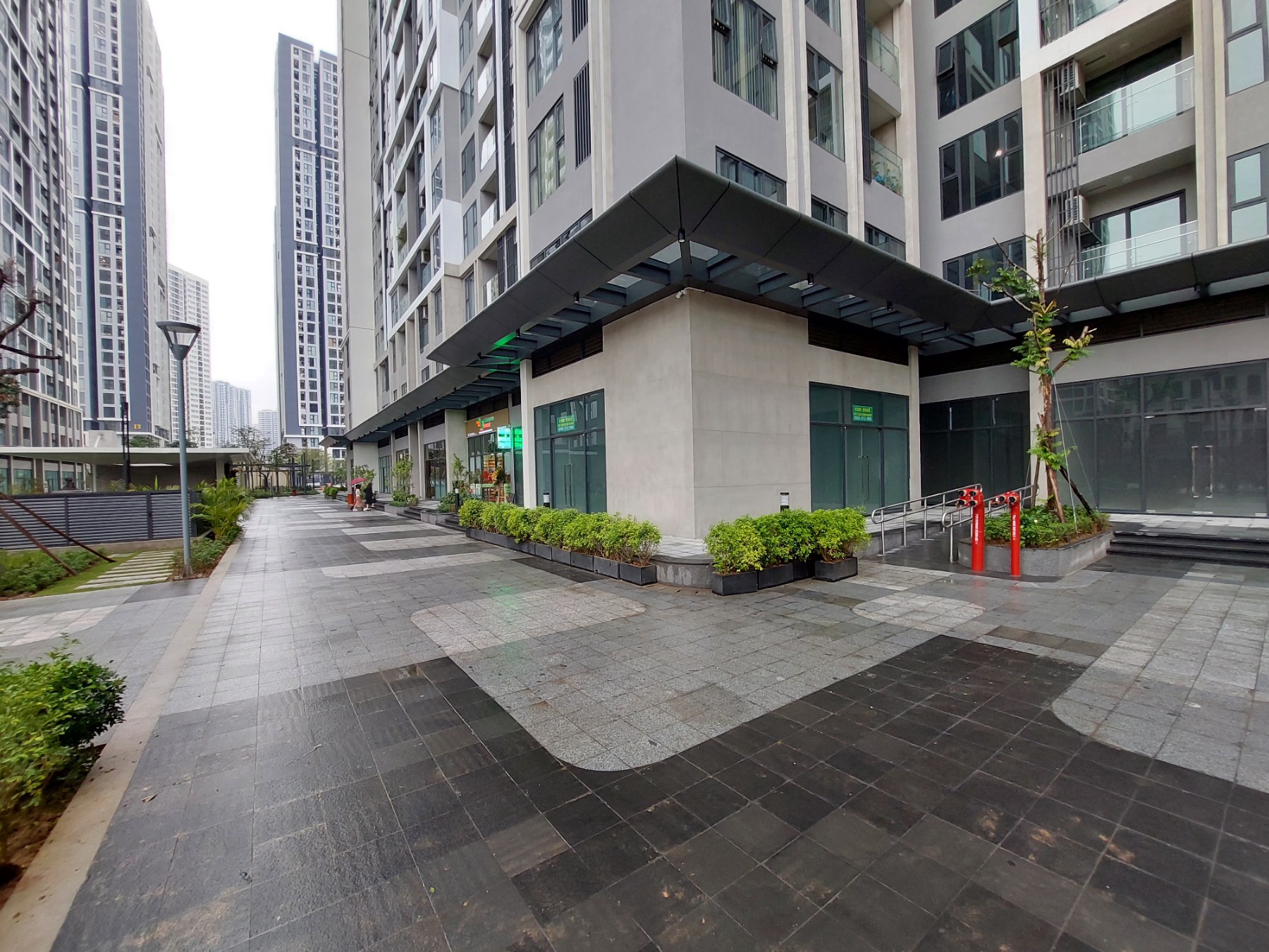 Bán or Cho thuê Shop khối đế Masteri West Heights