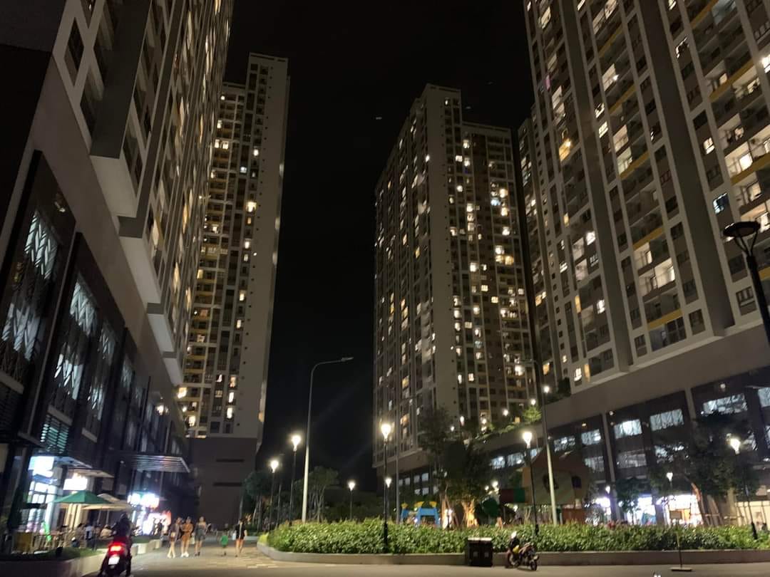Mua bán và cho thuê Shop thương mại chân đế chung cư Rice City Linh Đàm